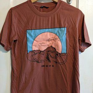 Shein Short Sleeve Graphic T-Shirt - S